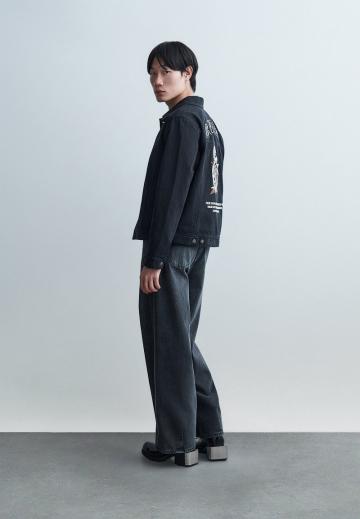 Джинсовая куртка