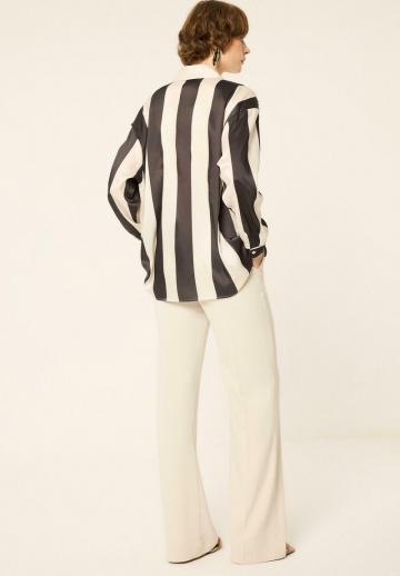 Атласная блузка