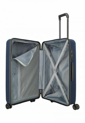 Набор чемоданов