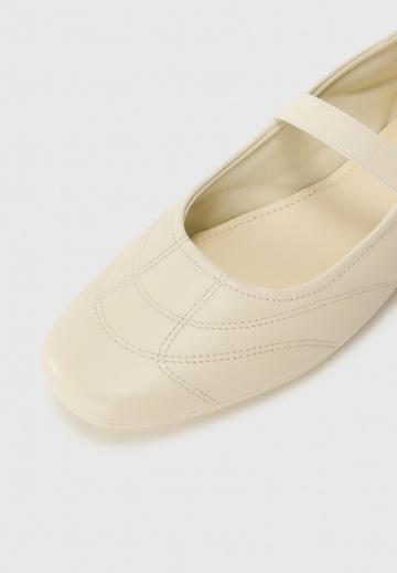 Спортивные балетки