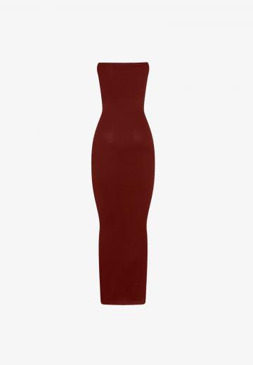 Платье-футляр