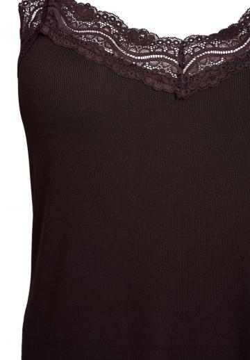 Топ на бретельках