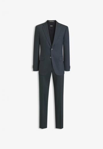 Костюм