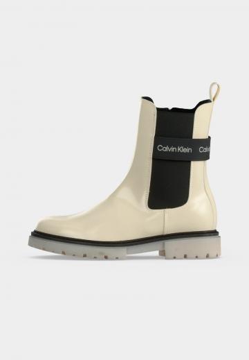 Резиновые сапоги