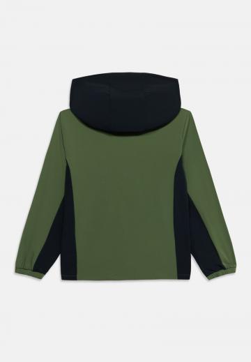 Спортивная куртка