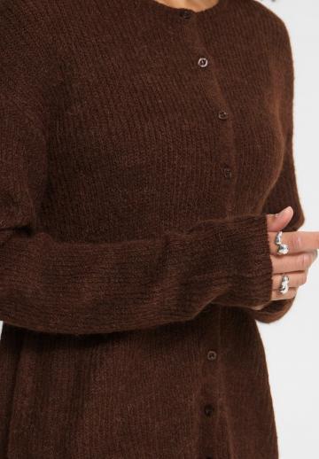 Вязаная кофта