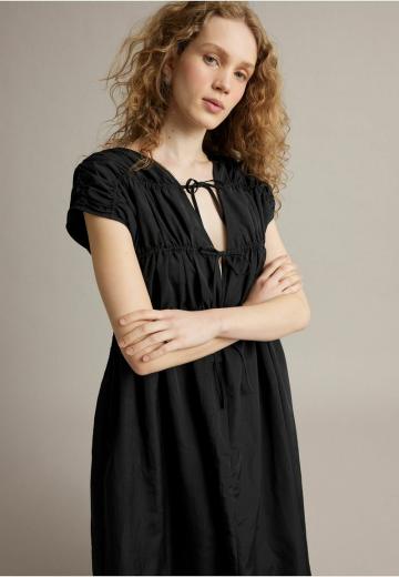 Платье