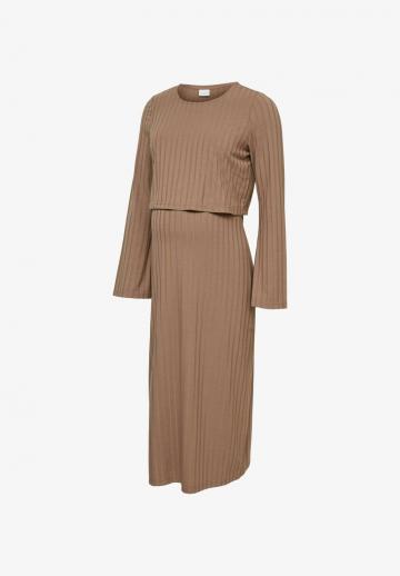 Платье