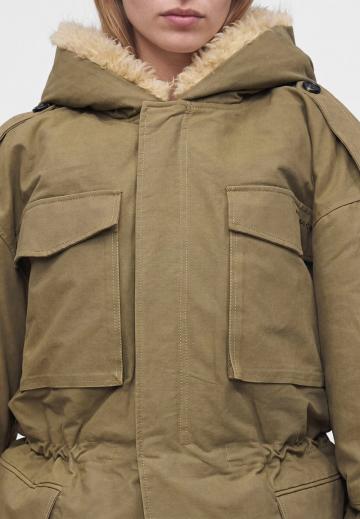 Зимняя куртка