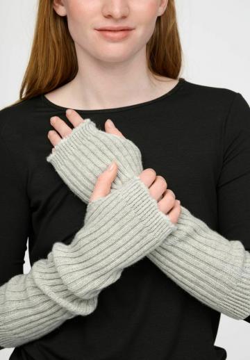Перчатки