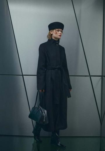 Шерстяное пальто