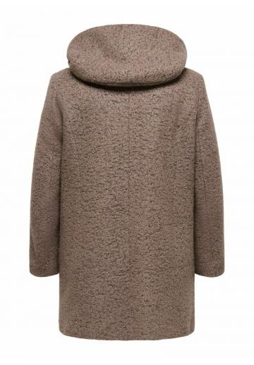 Короткое пальто