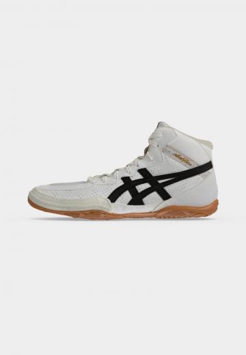 Кроссовки
