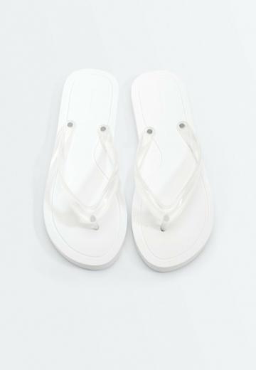 Шлепанцы
