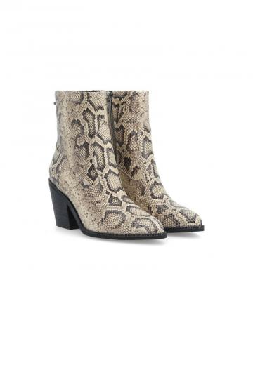 Ботинки