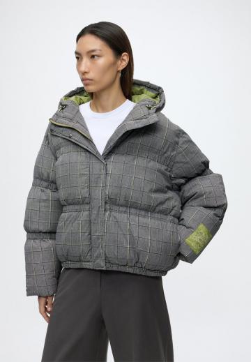 Зимняя куртка
