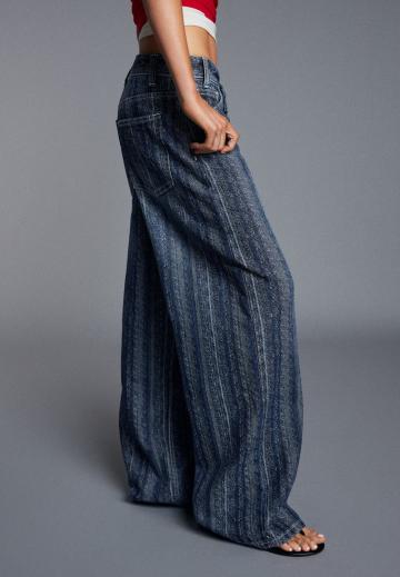 Джинсы