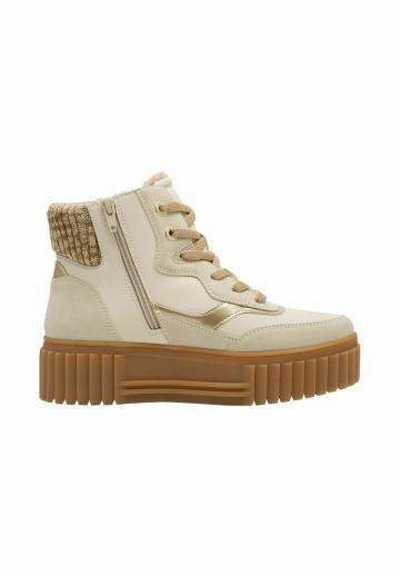 Зимние ботинки