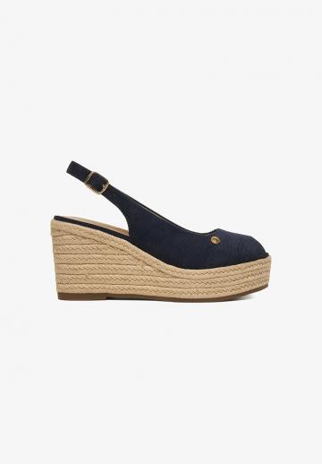 Туфли с открытым носом