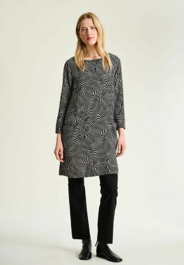 Трикотажное платье