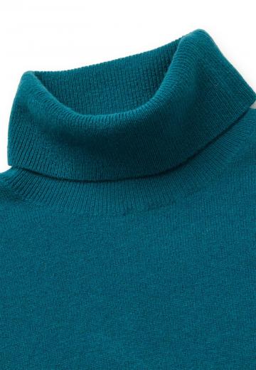 Вязаный пуловер