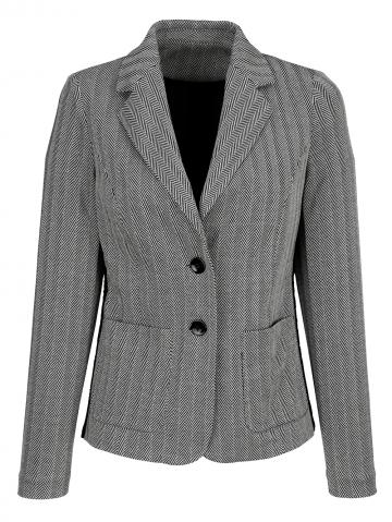 Короткий пиджак