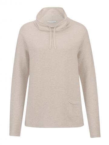 Пуловер с круглым вырезом