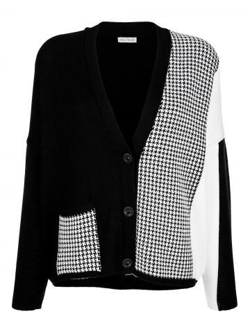 Вязаная кофта