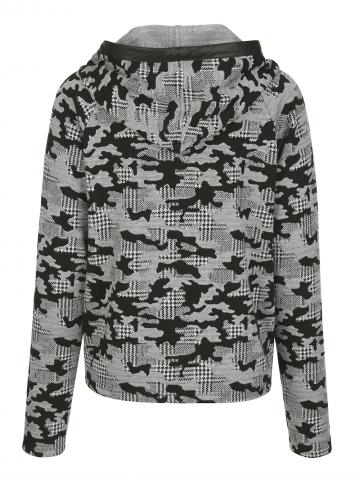 Короткий пиджак