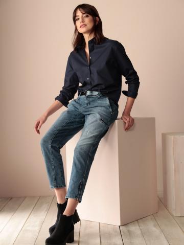 Короткие джинсы