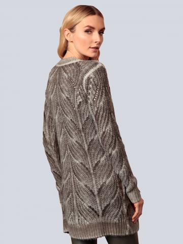 Длинная вязаная кофта