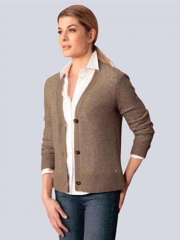 Длинная вязаная кофта