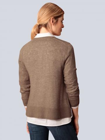 Длинная вязаная кофта