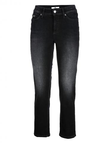 Короткие джинсы