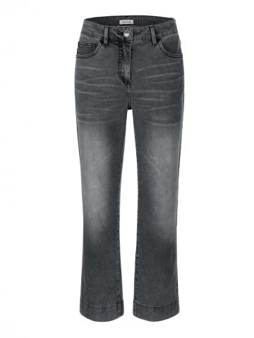 Короткие джинсы