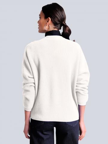 Вязаная кофта