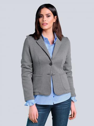 Короткий пиджак