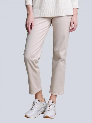 Короткие джинсы