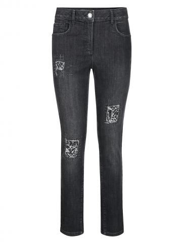 Короткие джинсы