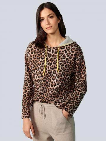 Пуловер с круглым вырезом