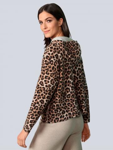 Пуловер с круглым вырезом