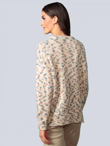 Пуловер с круглым вырезом