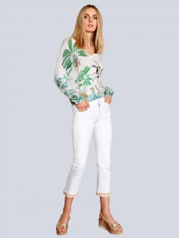 Короткие джинсы