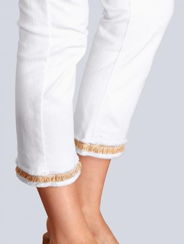 Короткие джинсы