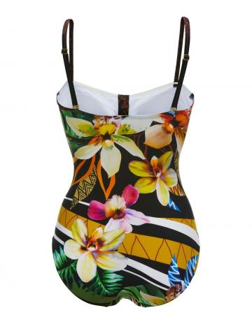 Слитный купальник