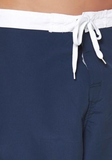 Короткие брюки