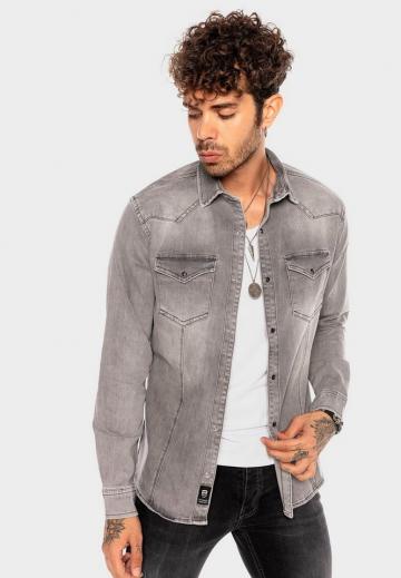 Джинсовая рубашка
