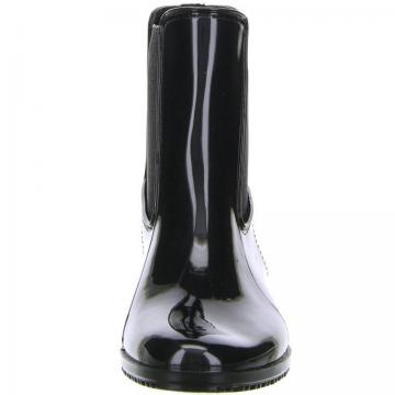 Резиновые сапоги