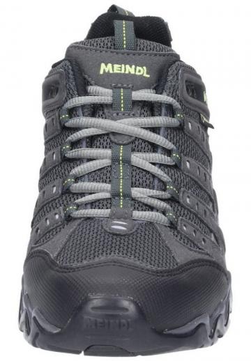 Походная обувь 