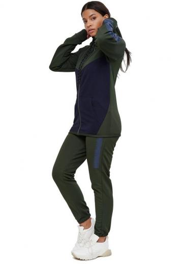 Домашний костюм